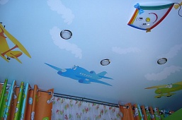 фото натяжных потолков в детской комнате № 16